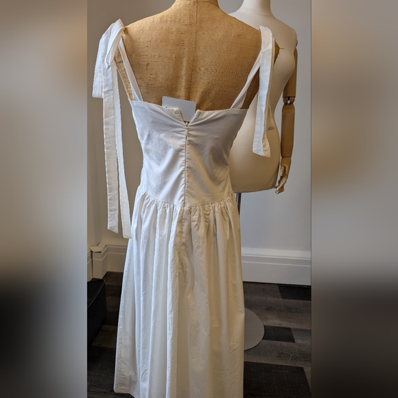 Chic White Midi Dress with Tie Straps - Picture 3 of 5